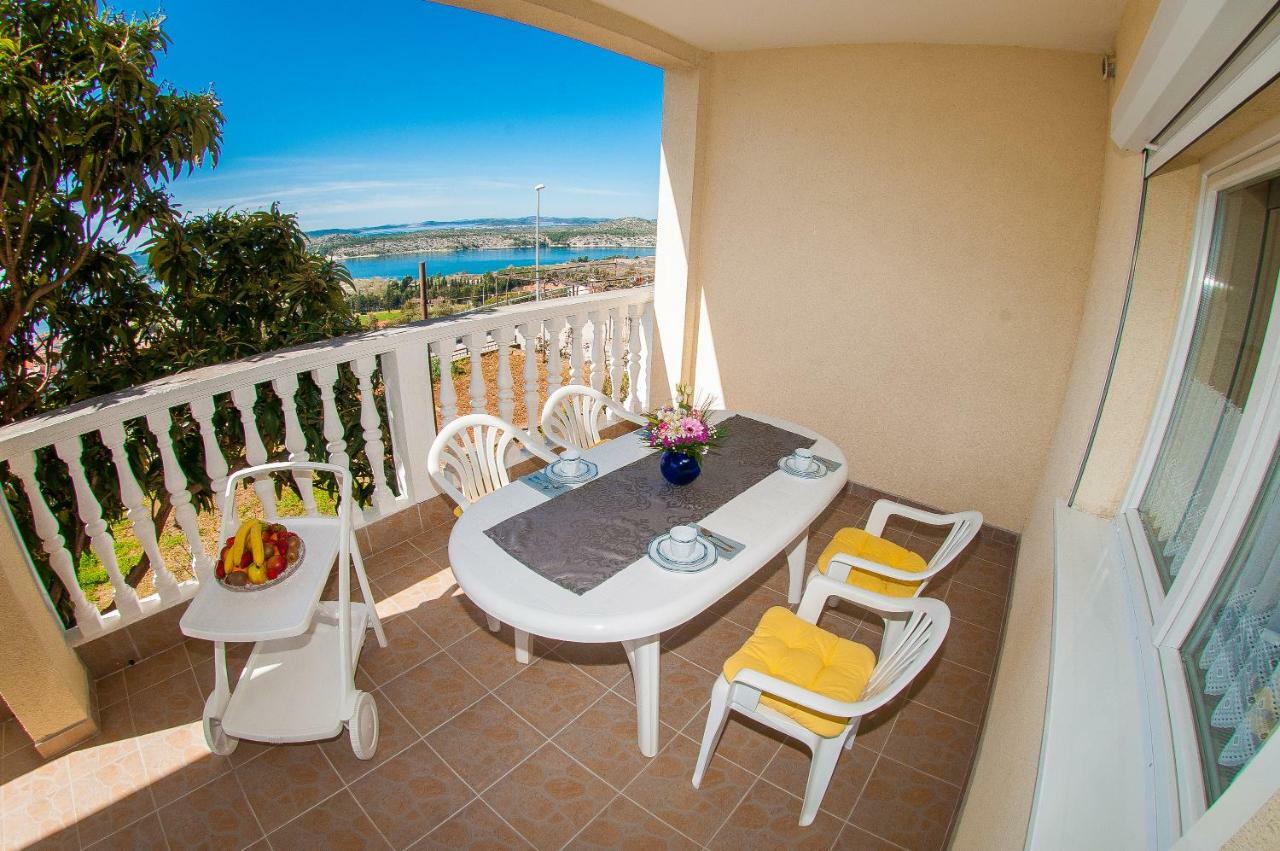 Maestral Suites Šibenik Eksteriør bilde